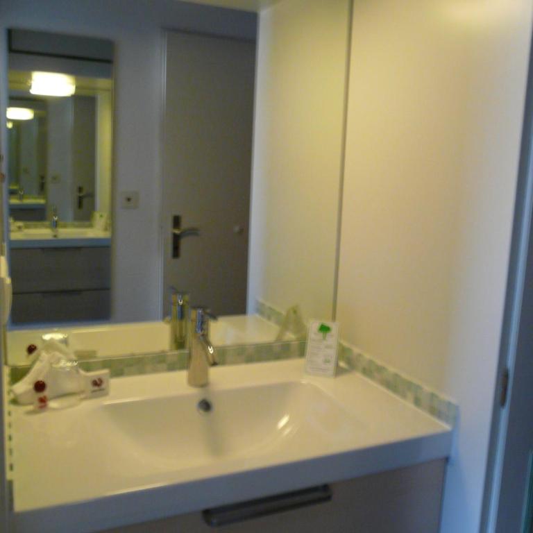 Hotel Roter Hahn - Bed & Breakfast - Budget Einzelzimmer - 2