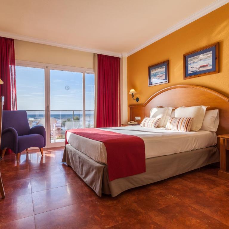 Hotel Isabel - Habitación Doble con vistas al mar - 1 o 2 camas - 3