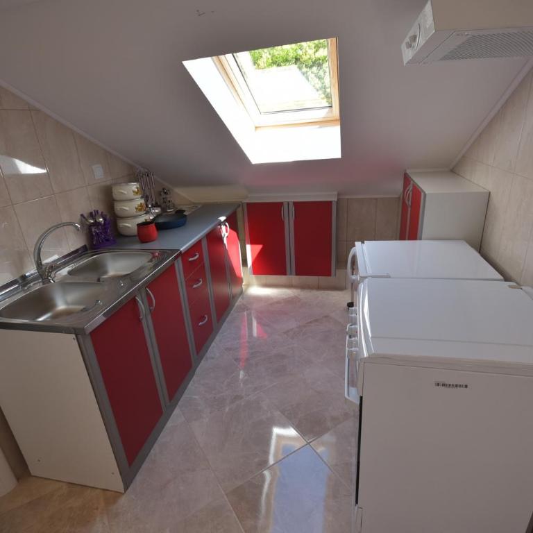 Apartmani Centar Igalo - Apartment with Sea View - Attic A6 - 6