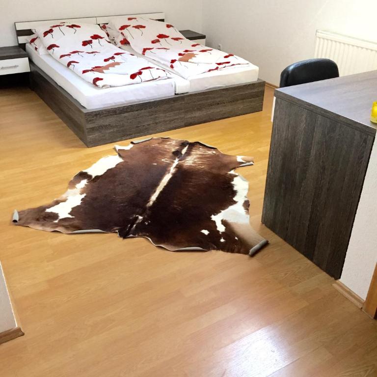 City Bridge Guest House - Double or Twin Room - 8