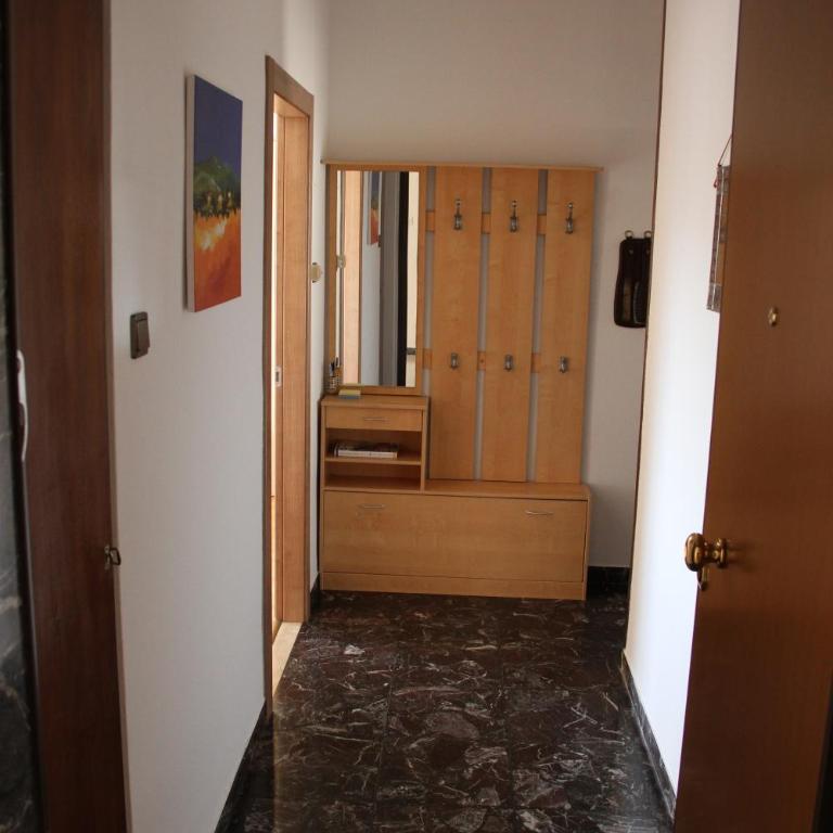 Guesthouse48 - Appartamento con 1 Camera da Letto - 3