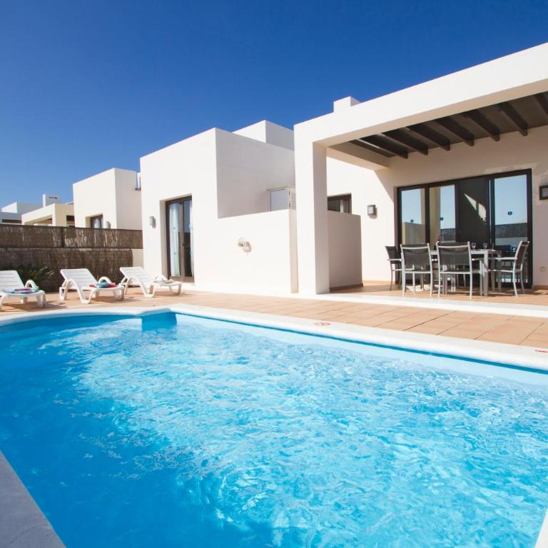 Ereza Villas Las Buganvillas - Three-Bedroom Villa Buganvilla - 1