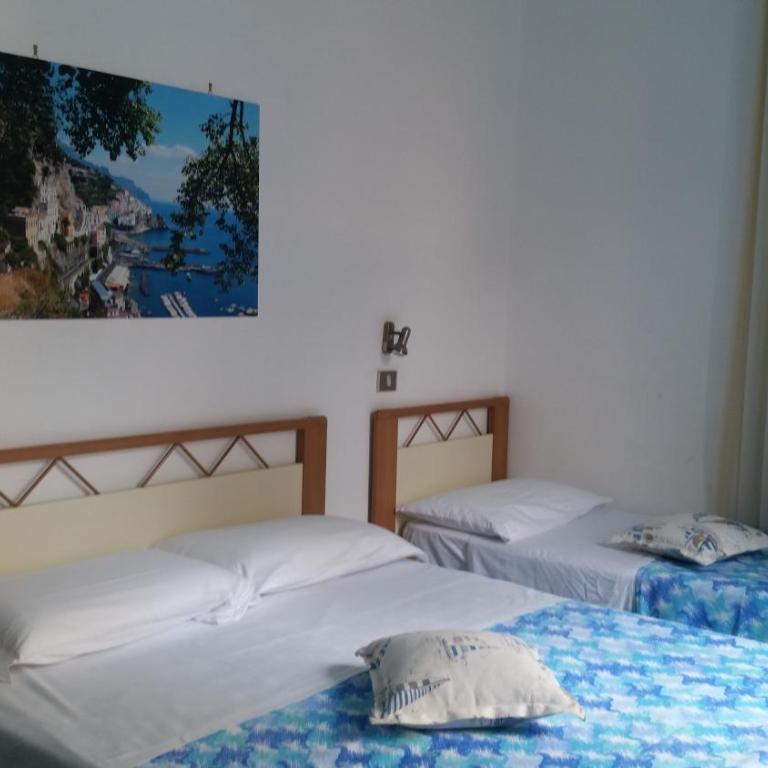 Albergo S. Andrea - Camera Tripla Basic - 5