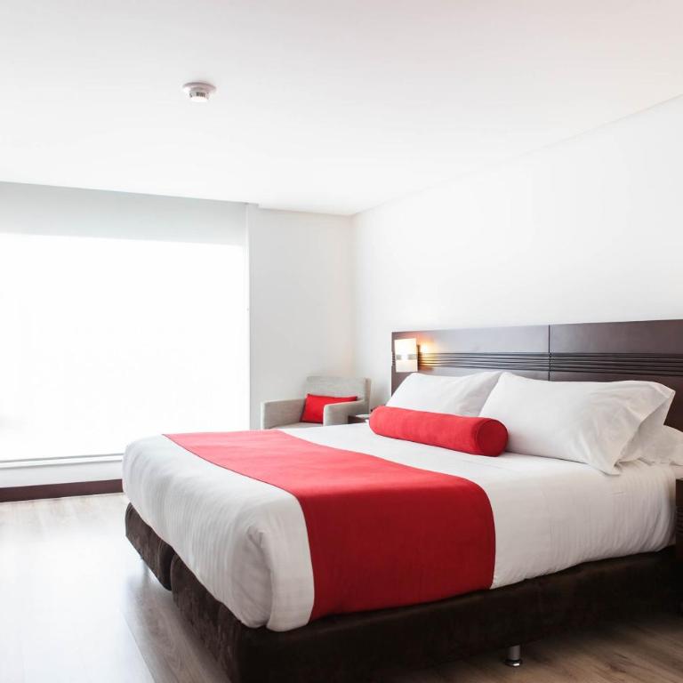 Best Western Plus 93 Park Hotel - Habitación con cama extragrande. - 2