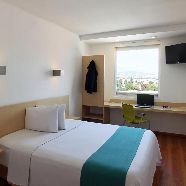 One Queretaro Plaza Galerias - Superior Queen Room - 5