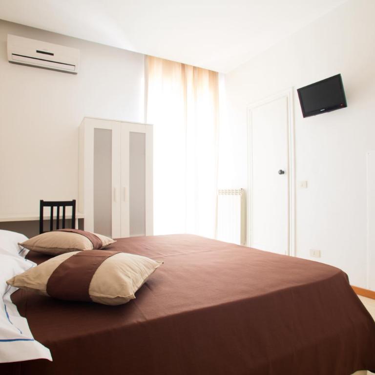 Hotel Indipendenza - Superior Double or Twin Room with Terrace - 4