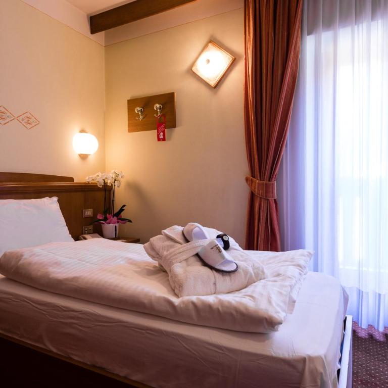 Hotel Collini - Habitación Individual Básica - 3