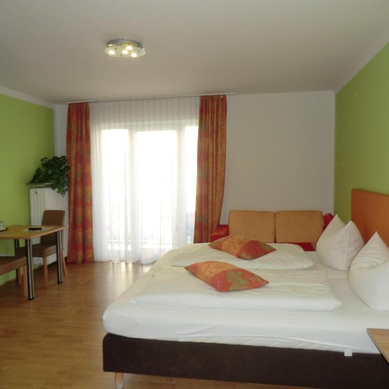 Hotel Pension Haydn - Chambre Familiale - 10