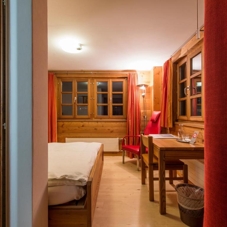 Hotel Glocke - Einzelzimmer mit Bergblick - 1