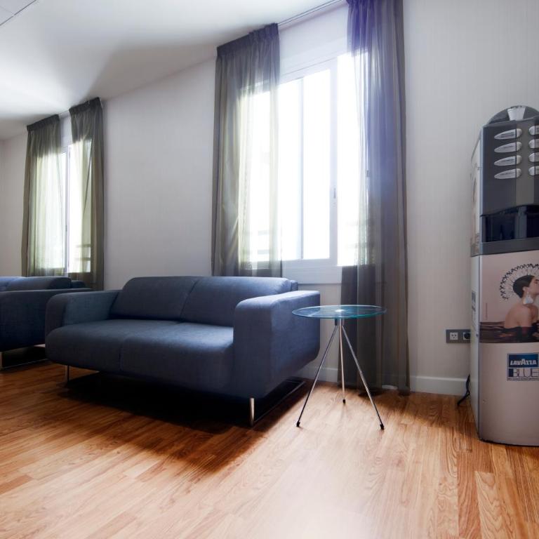 Hostal BCN Ramblas - Twin Room - 5