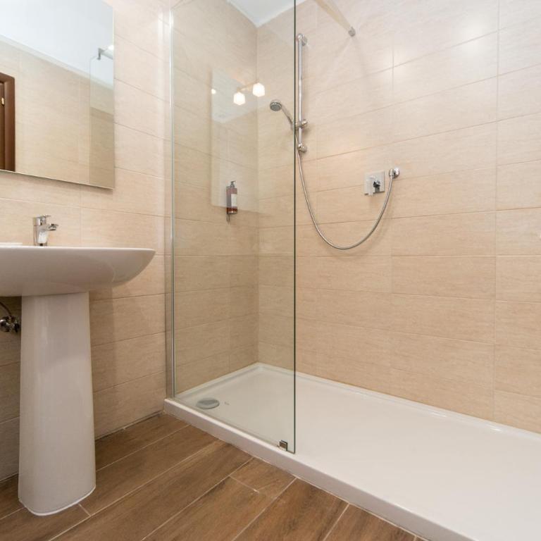 Ca' Lavezzera - Camera Matrimoniale/Doppia con Letti Singoli con Vista Canale - 2