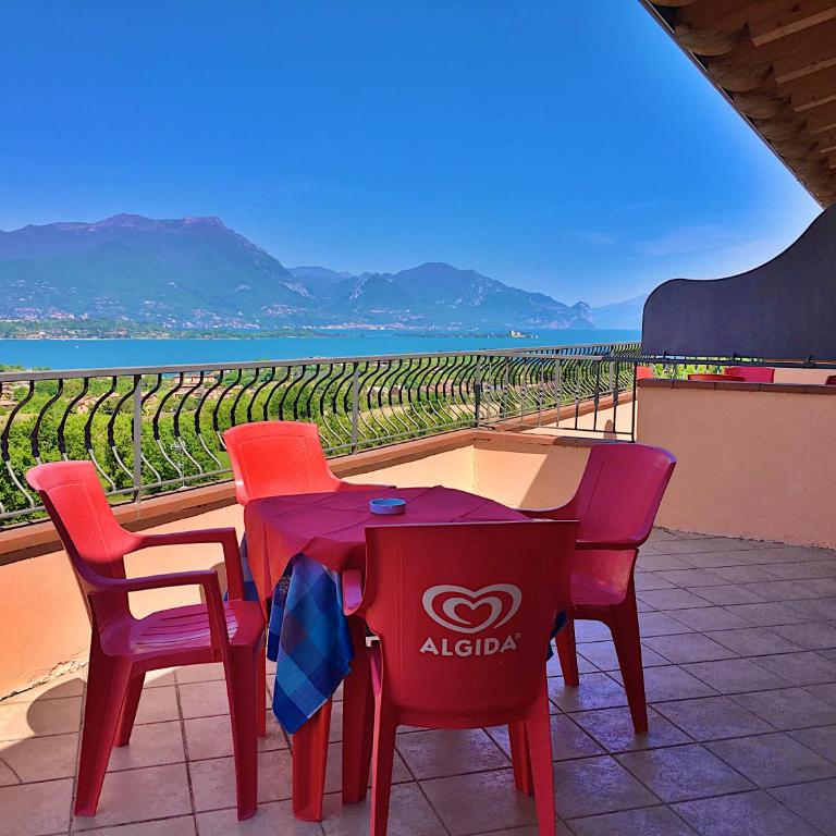 Residence Bellavista - Appartamento con Terrazza e Vista Piscina - Secondo Piano - 1