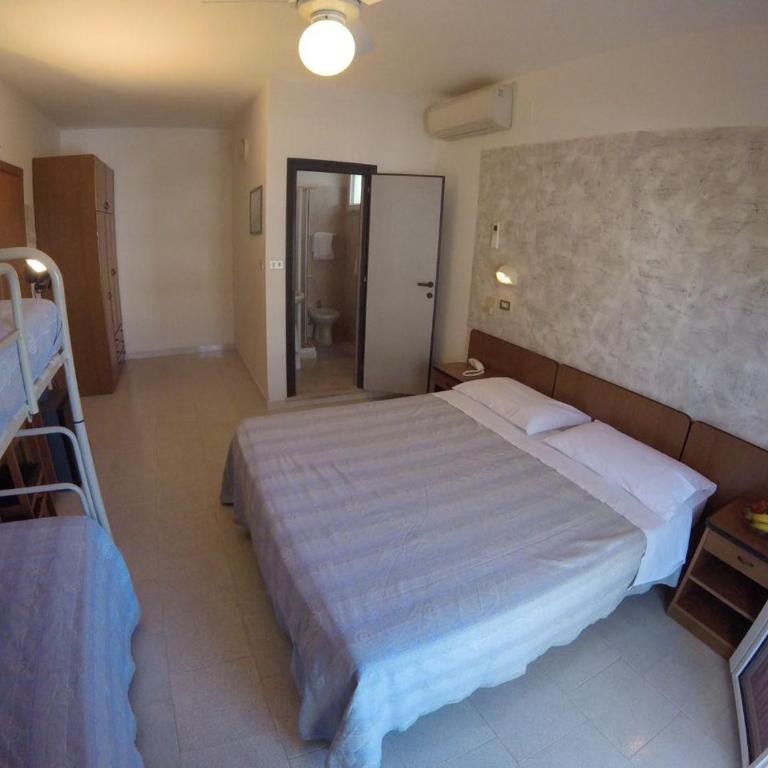 Hotel Samoa - Camera Quadrupla Comfort - 1