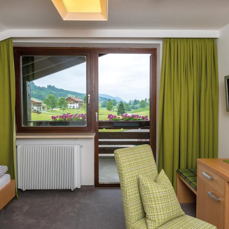 Sulzberger Hof - Standard Einzelzimmer mit Balkon - 3