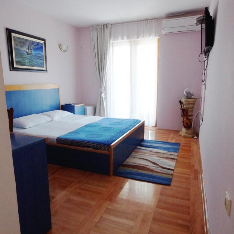 Apartments Miković - Dvokrevetna Soba sa Bračnim Krevetom - 3