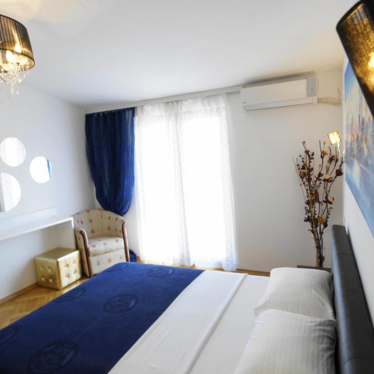Apartments Miković - Superior Dvokrevetna Soba sa Bračnim Krevetom i Balkonom - 7