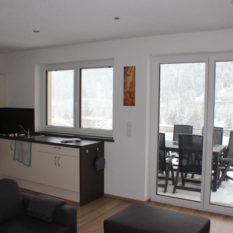 Haus Bichali - Apartment mit Blick auf die Berge - 4