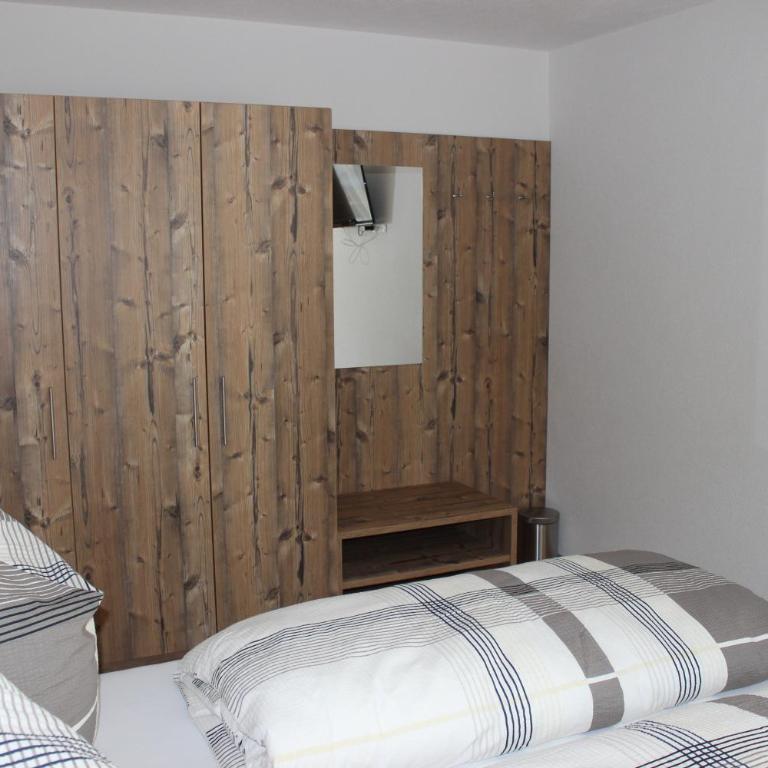 Haus Bichali - Apartment mit Blick auf die Berge - 10