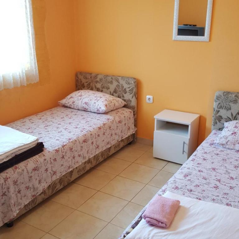 AS MONTENEGRO SUITES - Dvokrevetna Soba sa Zasebnim Krevetima - 14