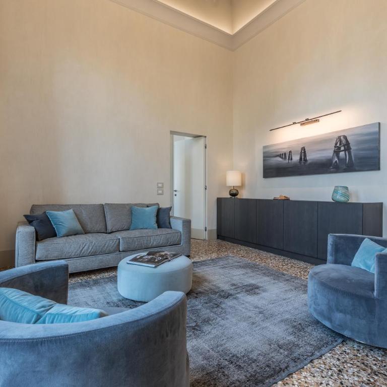 Palazzo Morosini Degli Spezieri - Lifestyle Apartments - Deluxe Apartment with Balcony and Canal View - 7