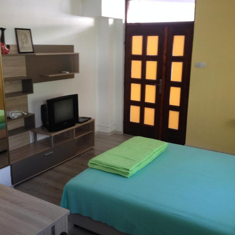 Apartments Kordic - Studio Apartment - 2