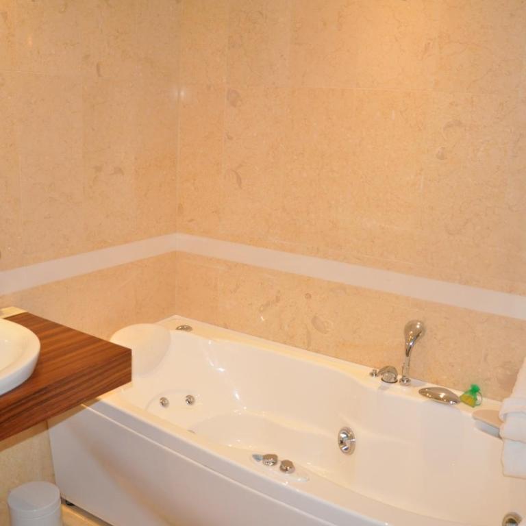 Grand Hotel Olimpo - Suite Deluxe - 4