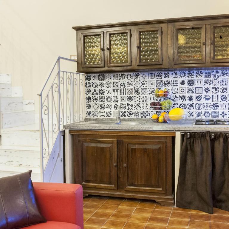 Locazioni Turistiche - Tourist Accomodations - via Schizzaloca 20 - già Residenze Villa Lante - Appartamento Ampio - su 2 Livelli - 7