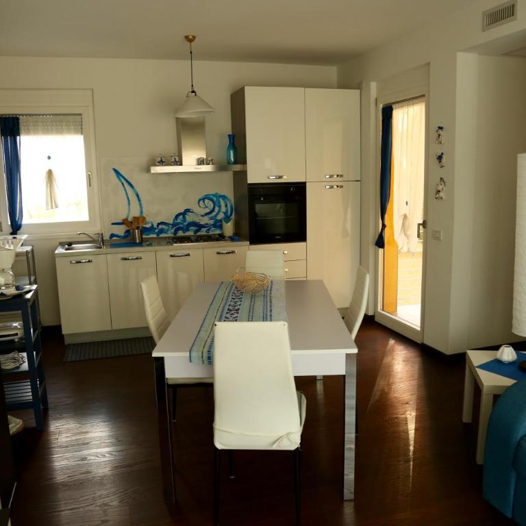Lake View Apartment - Appartamento con 2 Camere da Letto - 48