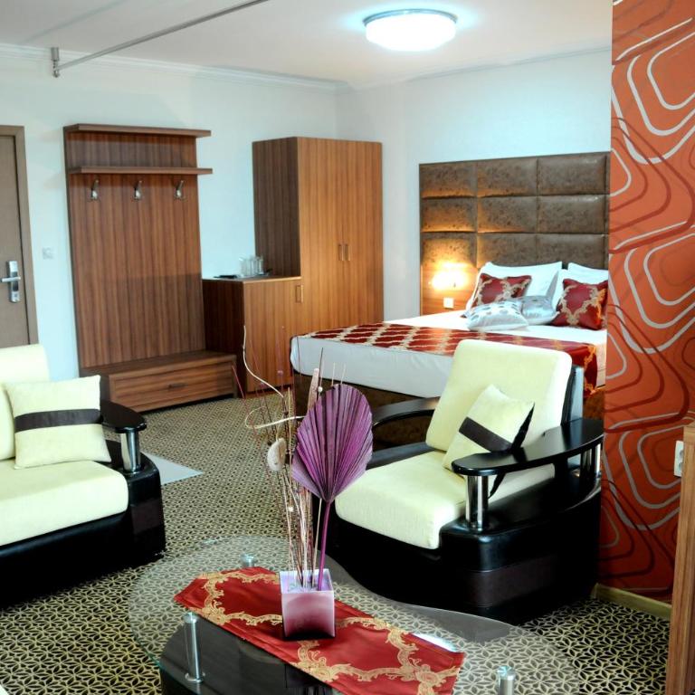 Hotel Lion - Suite - 11