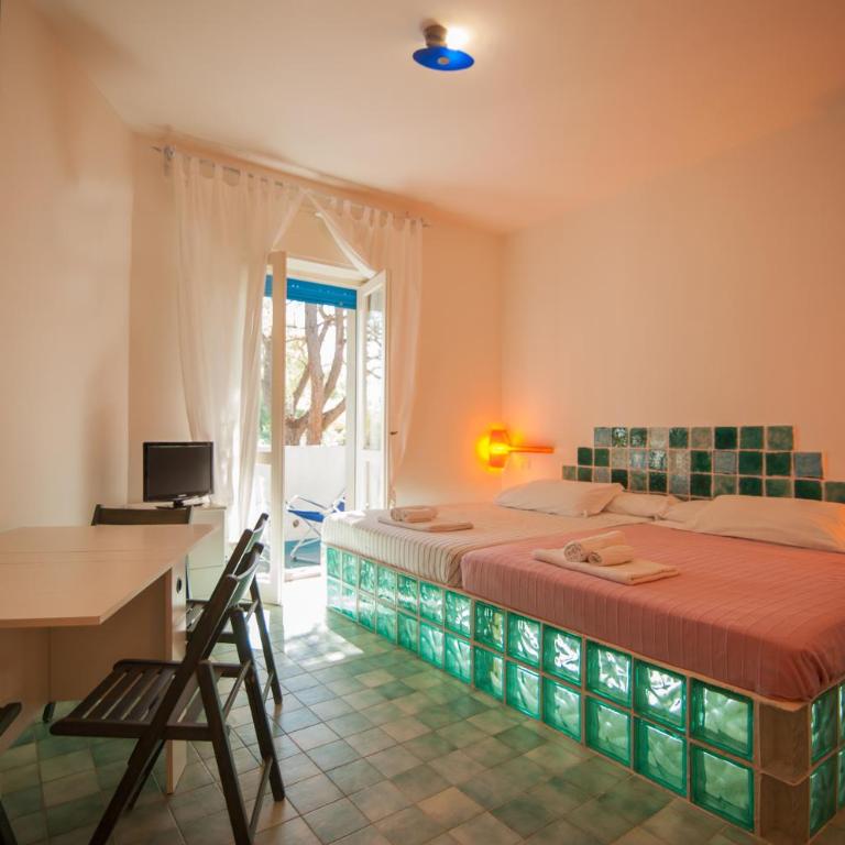 Suite House L'Isola Che Non C'è - Suite King con Balcone - 5