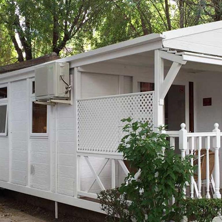 Bungalows & Albergue La Playa - Two-Bedroom Bungalow (1-5 Adults) - 11