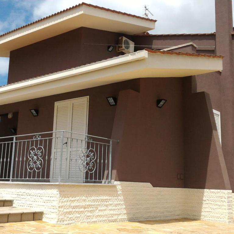 La Villetta di Sabrina - Three-Bedroom House - 16