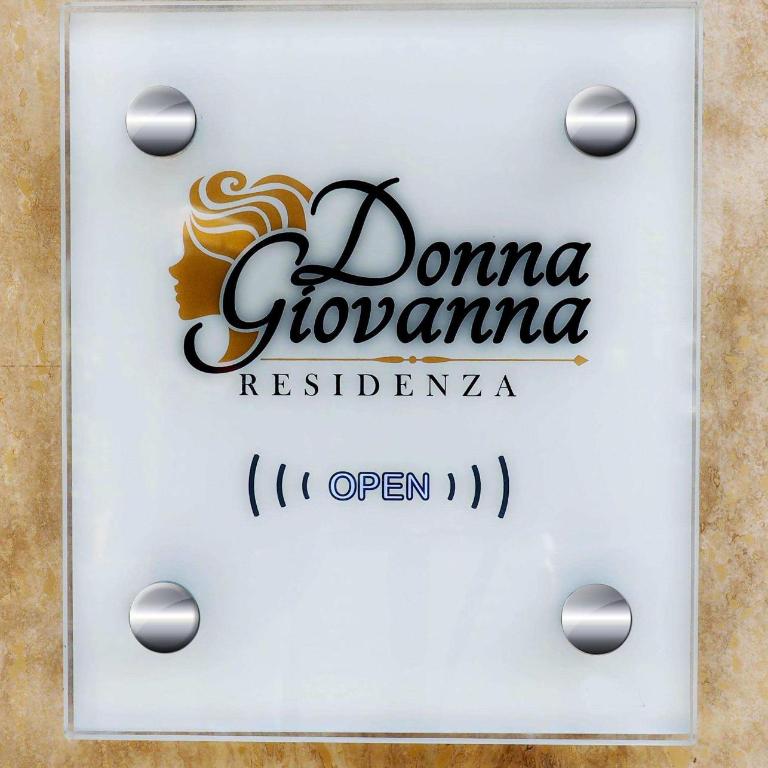 Residenza Donna Giovanna - Deluxe Room - 9