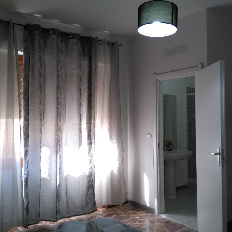 PORRINO Guest House - Affittacamere - Camera Matrimoniale con Bagno Privato - 11