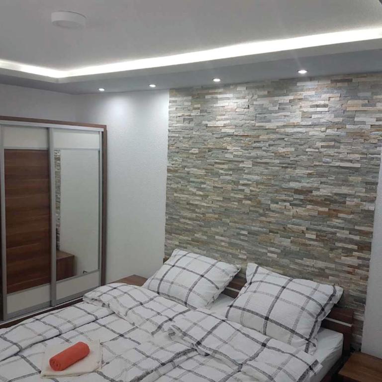 Apartman "Dunja" Banja Luka - Apartman - Prizemlje - 8