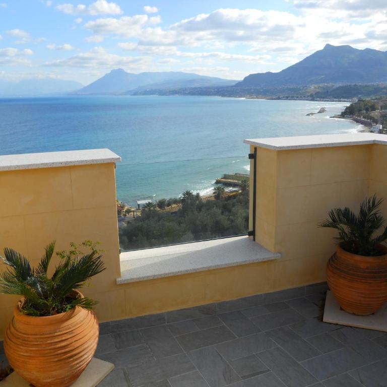 Tenuta Sperlinga - Il Campanile - Ferienhaus - 1