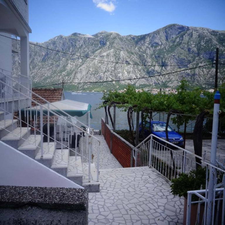 Seaside apartments and rooms - One-Bedroom House - 10