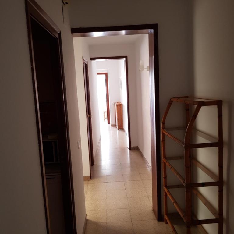 Apartament a la Placeta de Sant Joan 21, 3r - Apartamento de 3 dormitorios - 16
