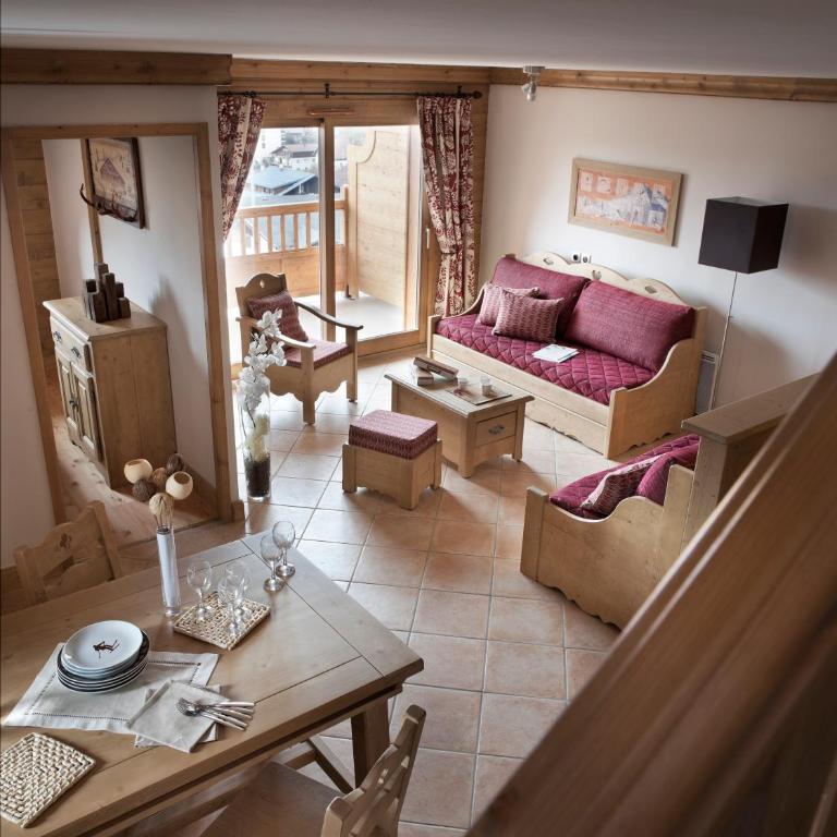 CGH Résidences & Spas Les Chalets de Jouvence - Three-Bedroom Apartment (8 Adults) with Spa Access - 2