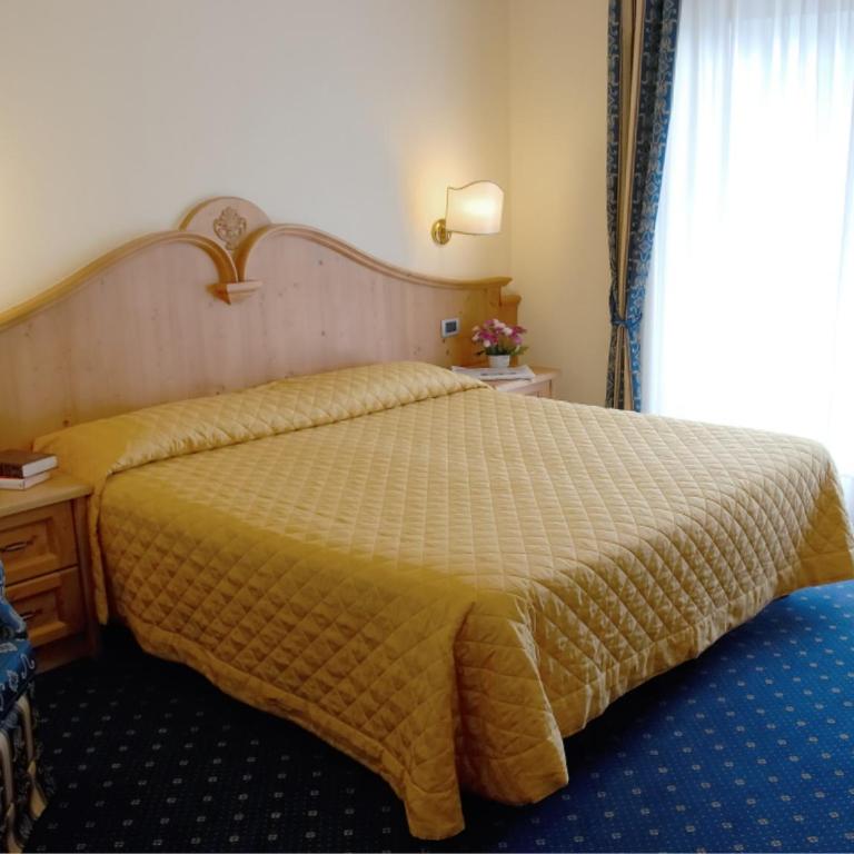 Ariston Lake View Hotel - Doppelzimmer mit Seeblick - 2