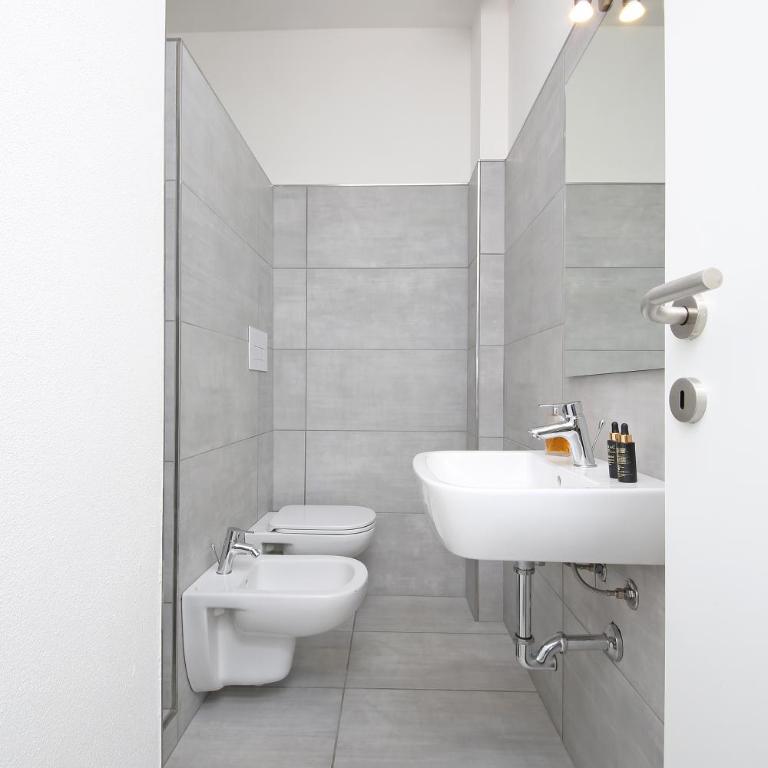 Casa Veronica - Appartamento con 2 Camere da Letto e Vista Lago - 6