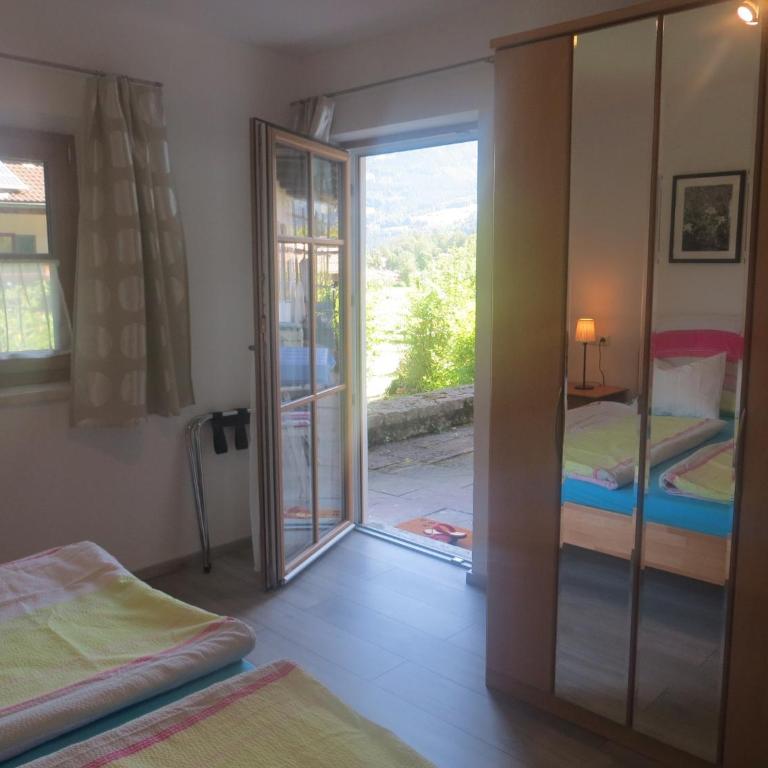 Landhaus Winkelmatten - Apartment mit Gartenblick - 10