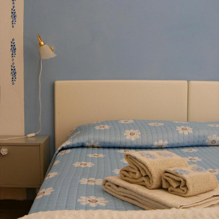 Casa Palmira - Appartamento con 2 Camere da Letto, Terrazza e Vista Lago - 41