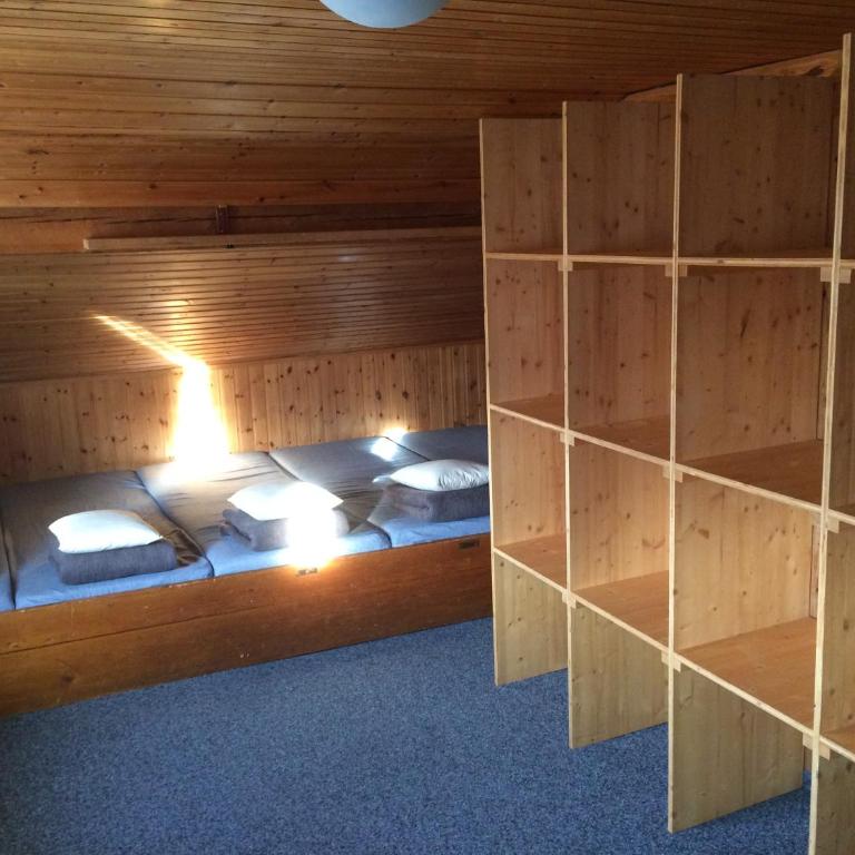 Gruppenhaus im Walliser Alpstyle - Etagenbett im gemischten Schlafsaal - 12