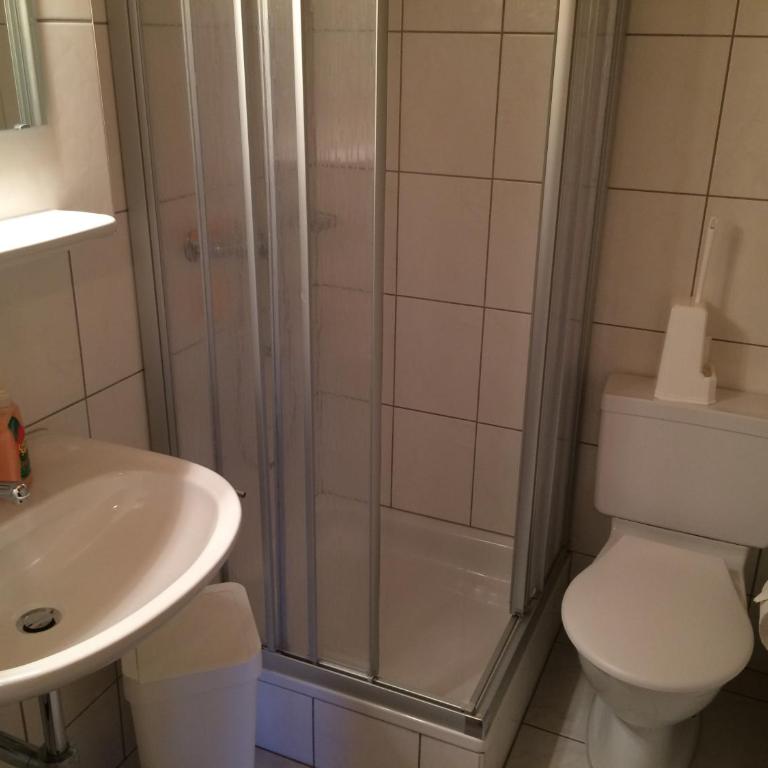 Gruppenhaus im Walliser Alpstyle - Etagenbett im gemischten Schlafsaal - 12