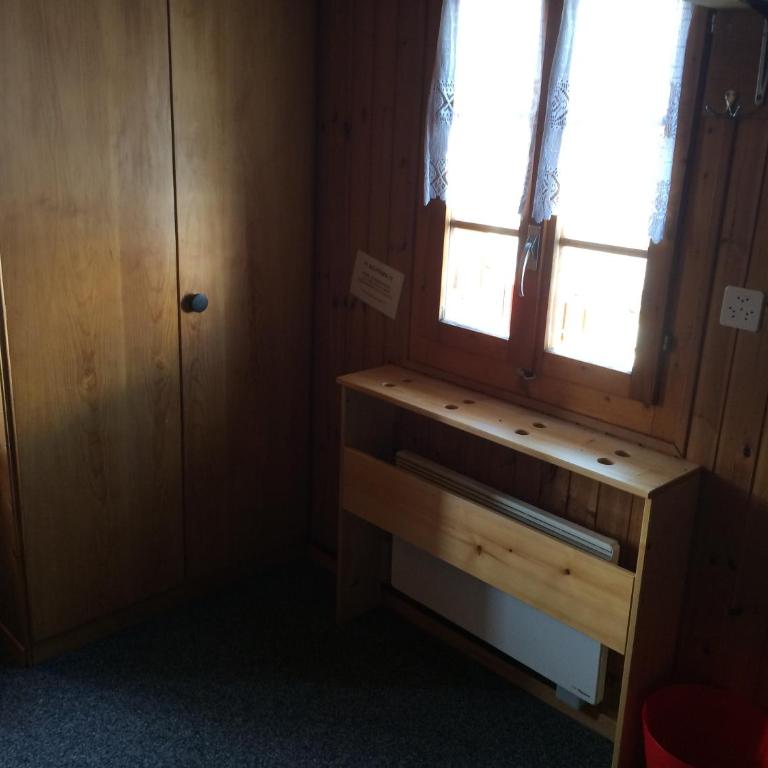 Gruppenhaus im Walliser Alpstyle - Etagenbett im gemischten Schlafsaal - 14