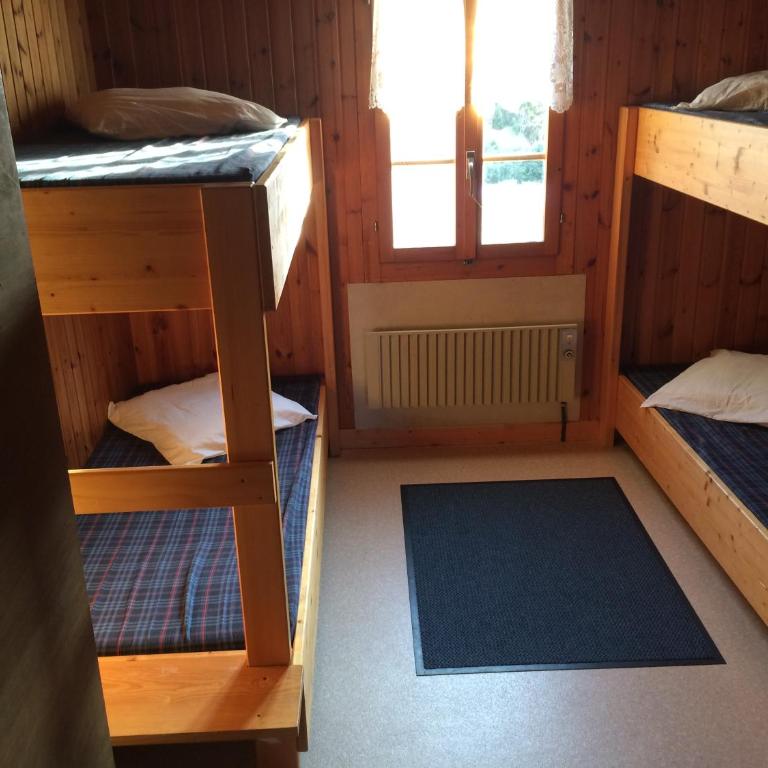 Gruppenhaus im Walliser Alpstyle - Etagenbett im gemischten Schlafsaal - 3
