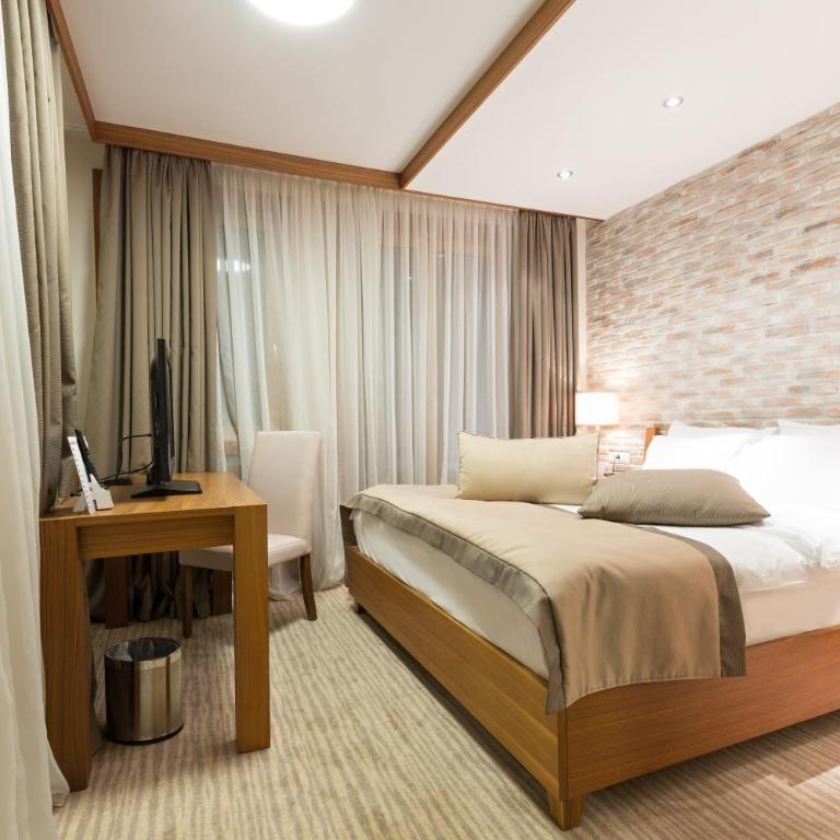 Aparthotel Vucko - Lux Double or Twin Room - 5