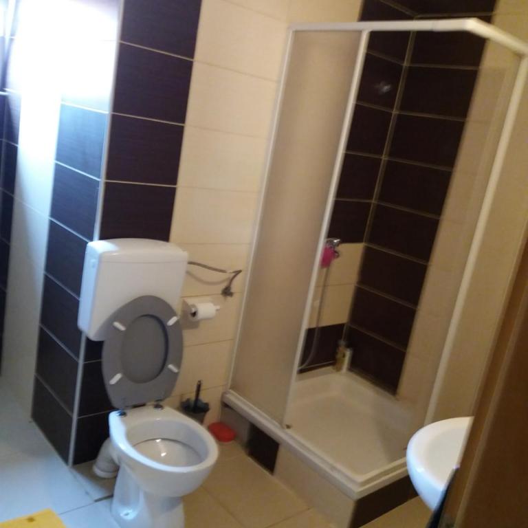 Apartments Salute - Two-Bedroom Apartment - 8