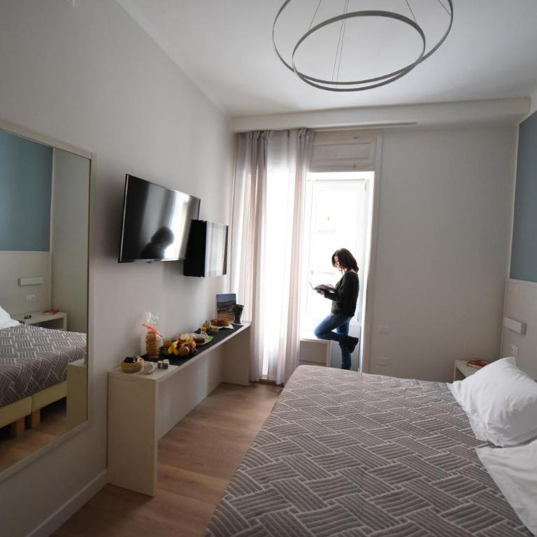 Nicola's Luxury Rooms - Camera Quadrupla con Bagno Privato - 5